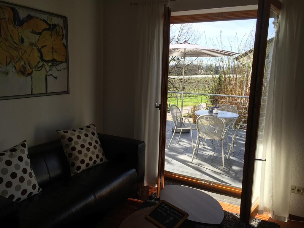 Ferienwohnung Bluetenweg Kluftern Friedrichshafen Phòng bức ảnh